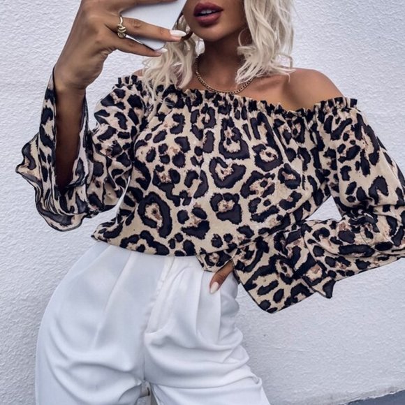 Leopard Print Off the Shoulder Blouse top - Picture 5 of 7
